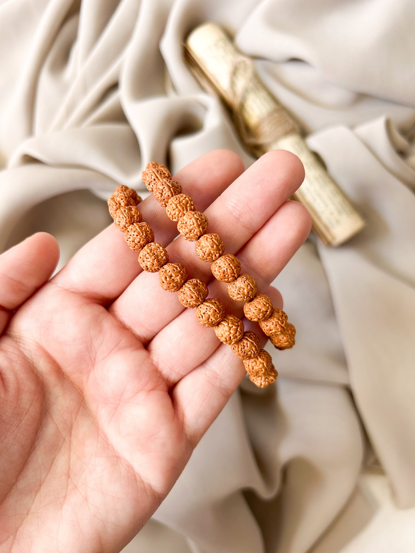 Pulseira Rudraksha