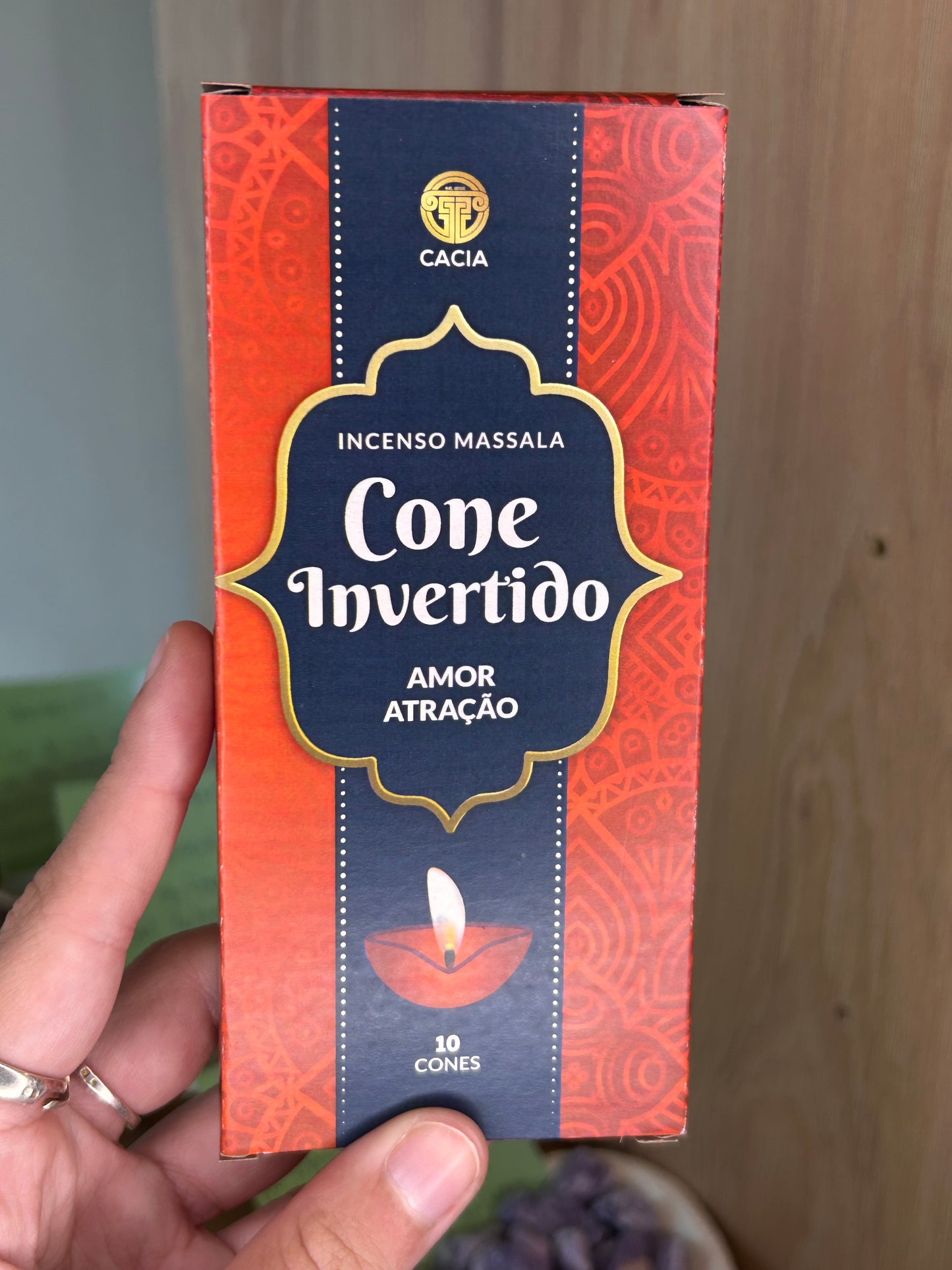 Incenso Cone Invertido