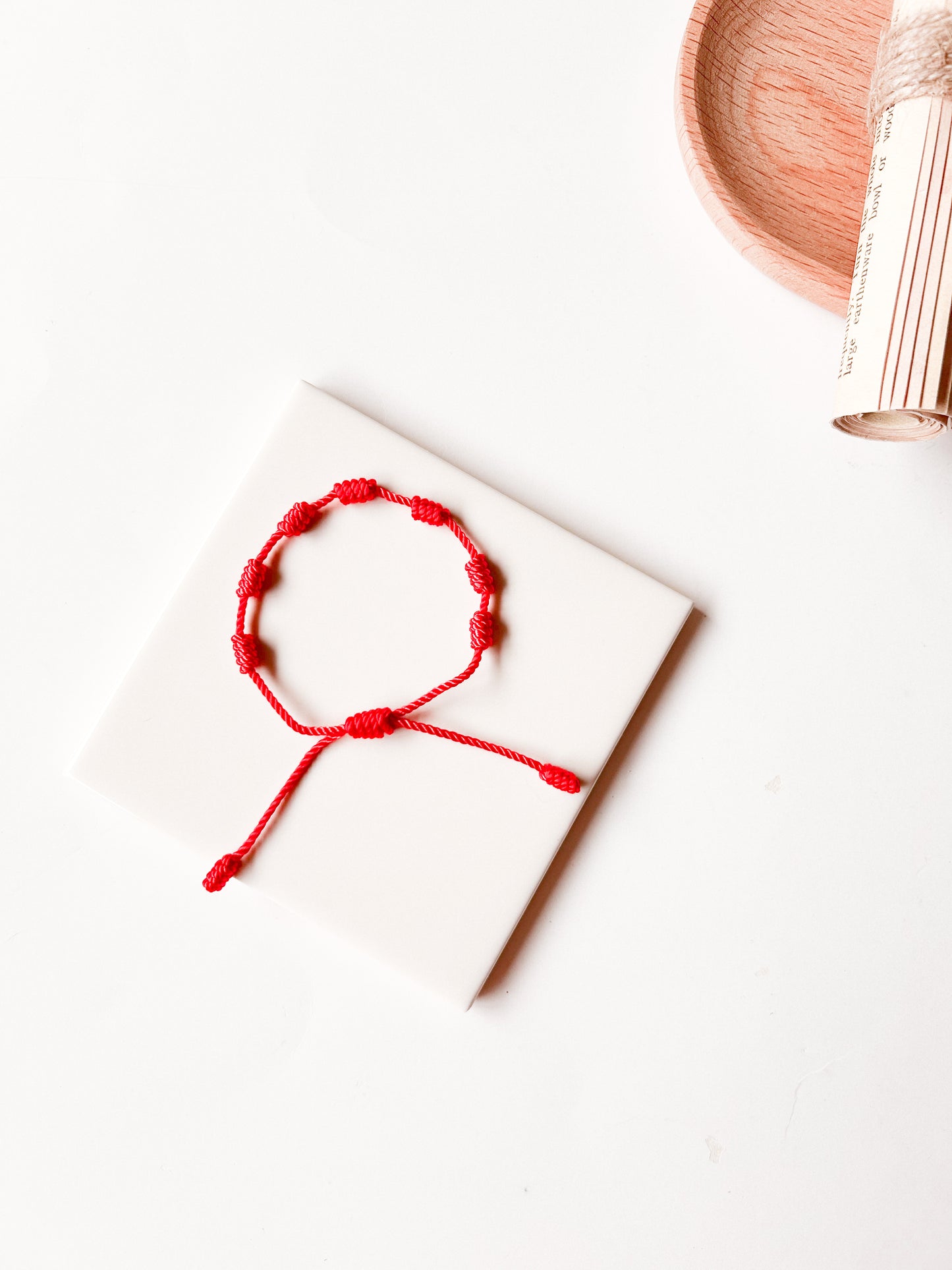 Pulseira 7 Nós Vermelha Simples