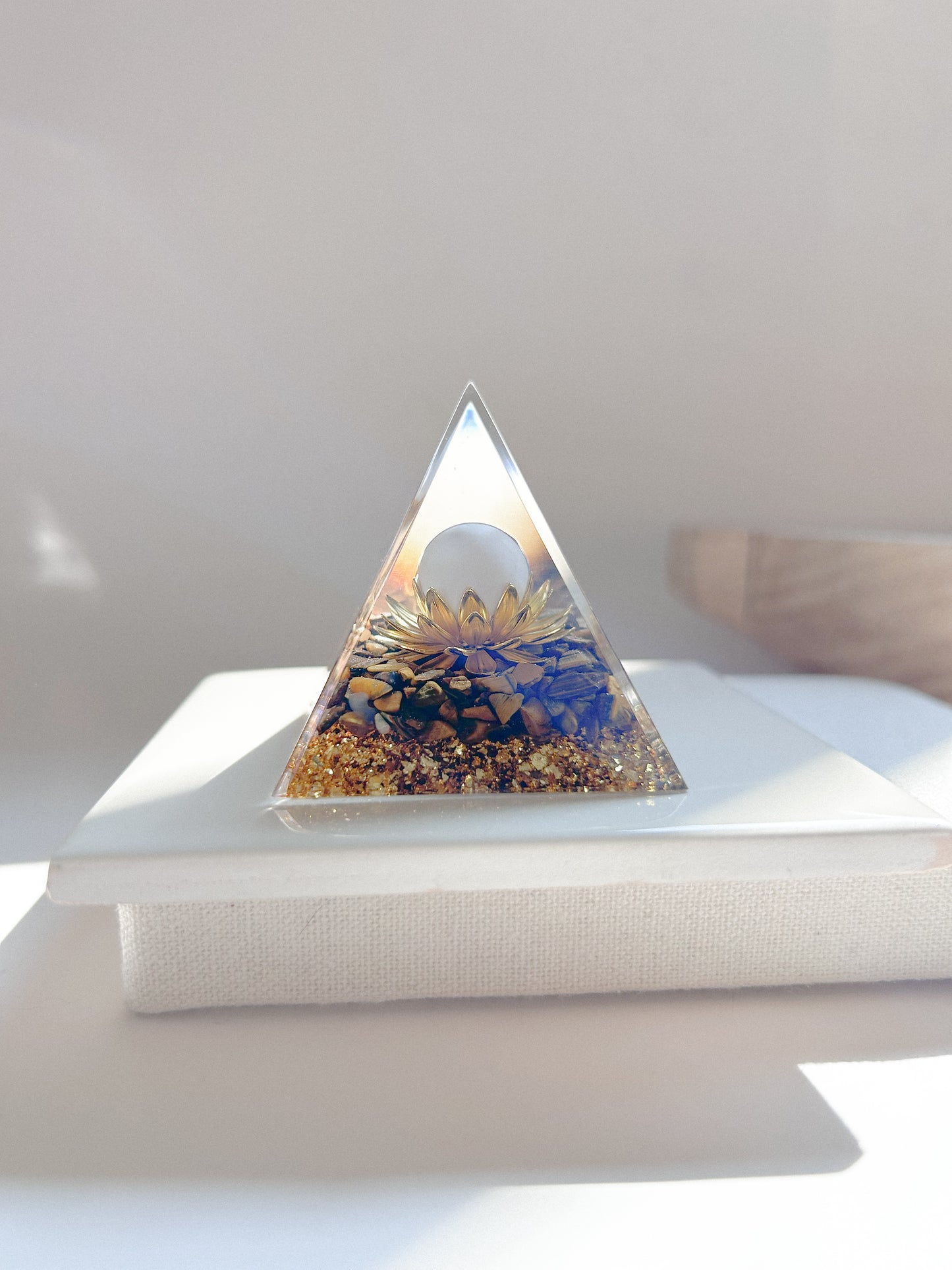 Pirâmide Orgonite (sortido)